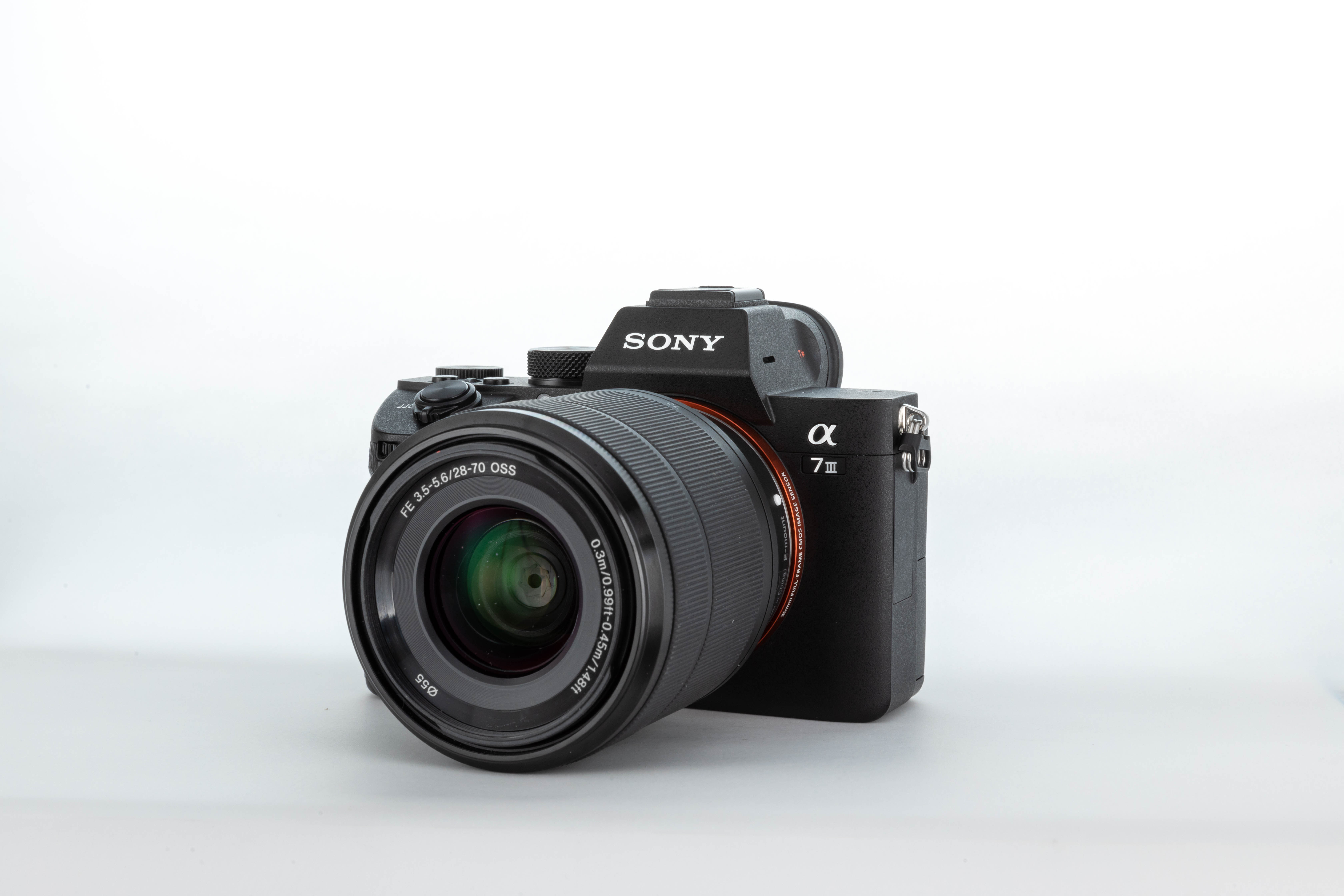 佳能尼康富士索尼各顶级旗舰横评,尼康coolpix120和富士s4000哪个好