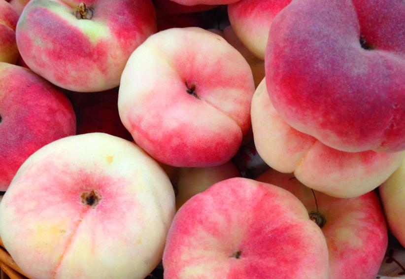 蟠桃是脆的还是软的,买蟠桃