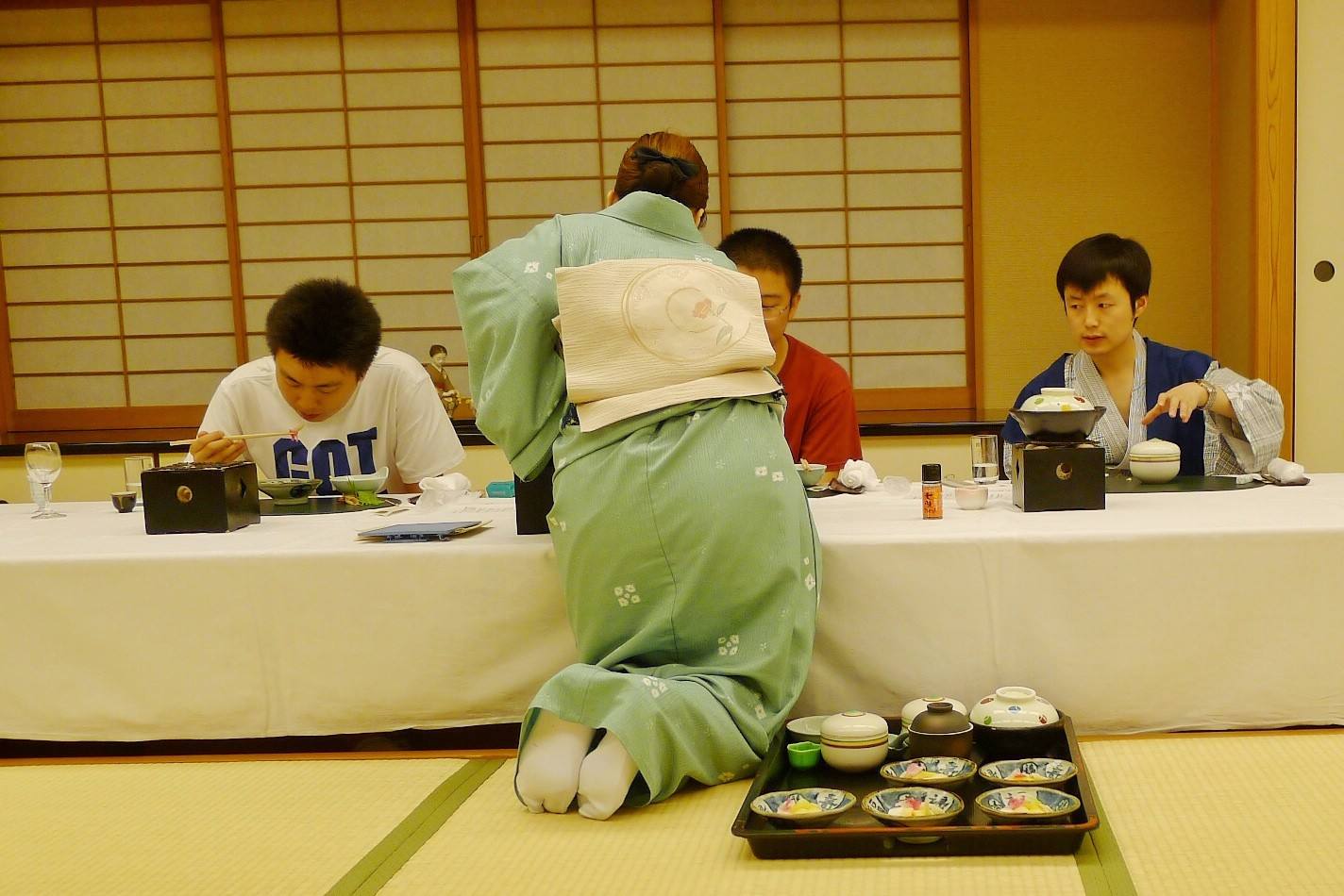 日本人都脱鞋入室不怕脚臭吗,日本人在家脱鞋脚臭怎么解决