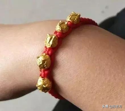 生气后买黄金,黄金金珠手串容易瘪吗