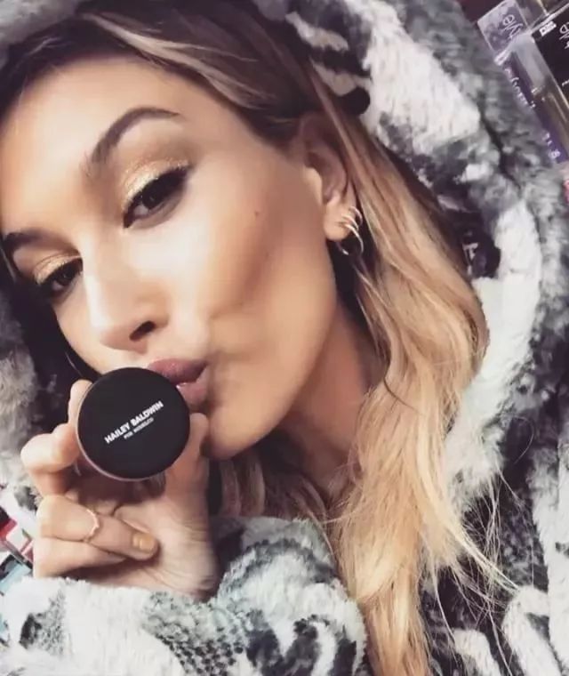 当痘痘好了痘印没了,当痘痘消失只剩下痘印