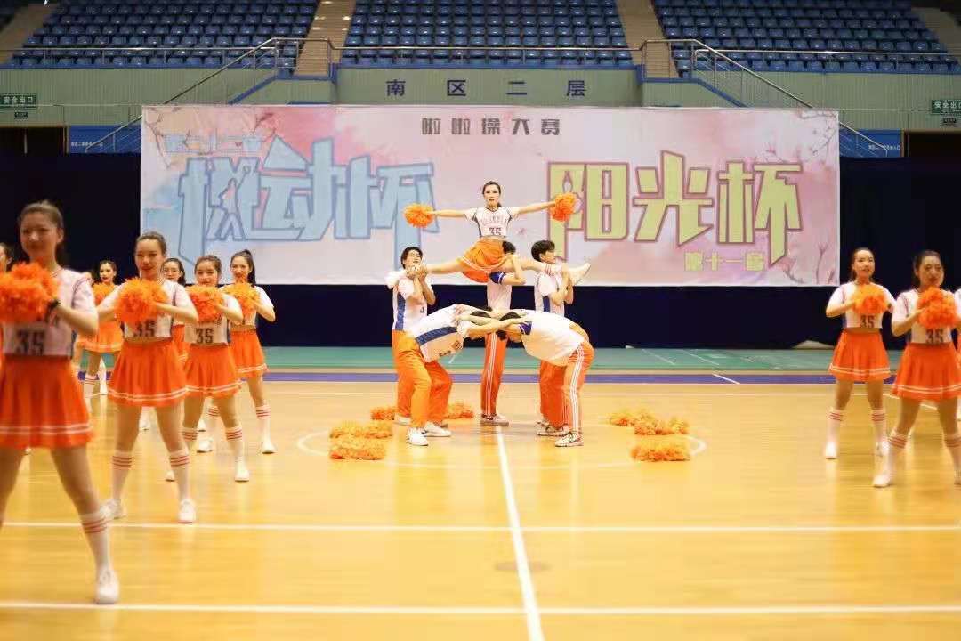 五月动起来图片,五月动起来舞蹈视频