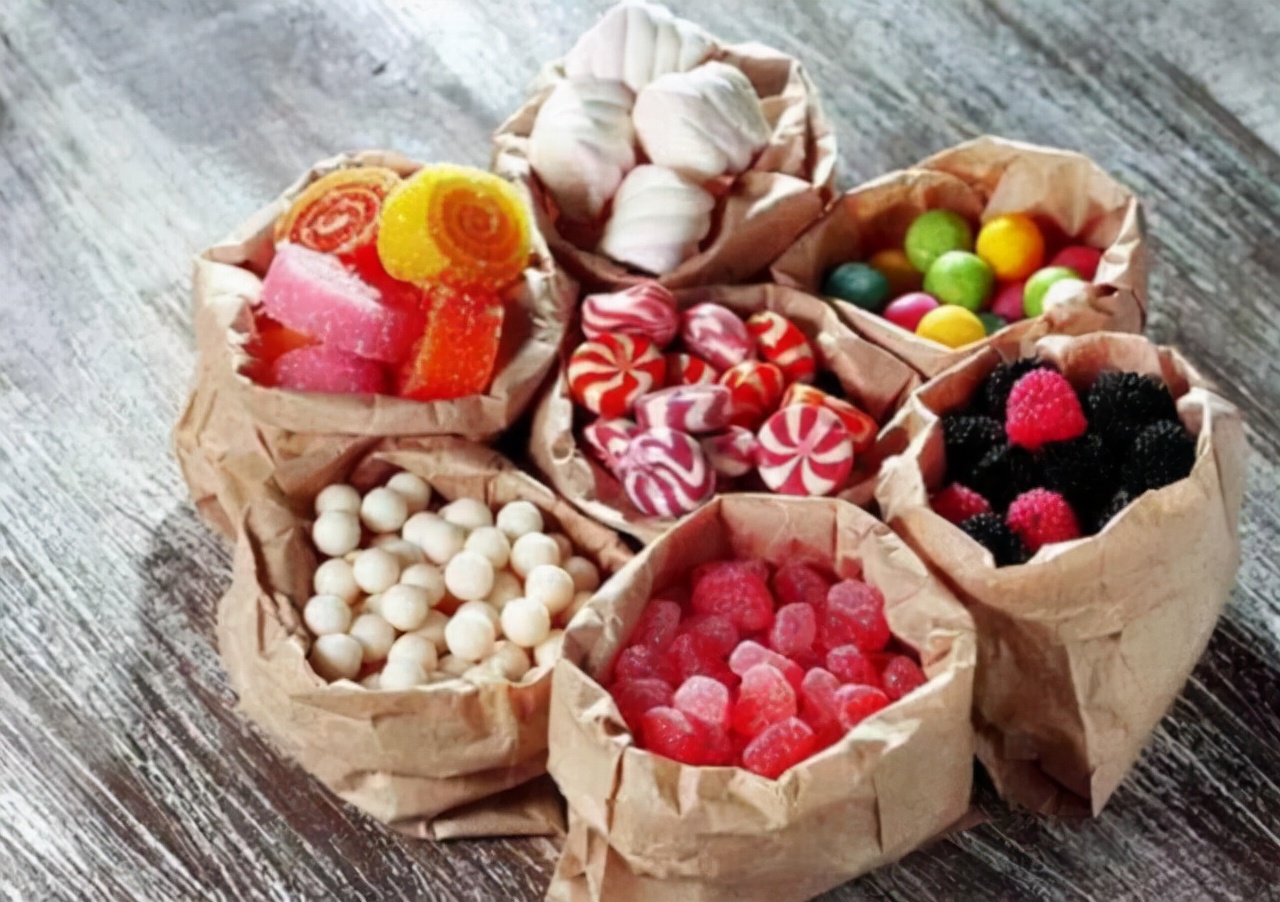 生命汇马泷齿科｜牙越来越黄，怎么办？