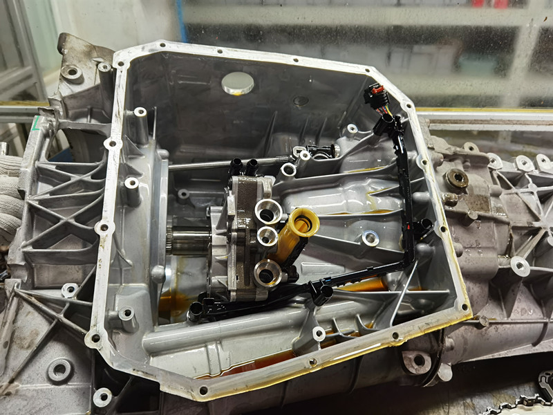 更换变速箱和维修变速箱哪个快,一般维修变速箱要多少钱