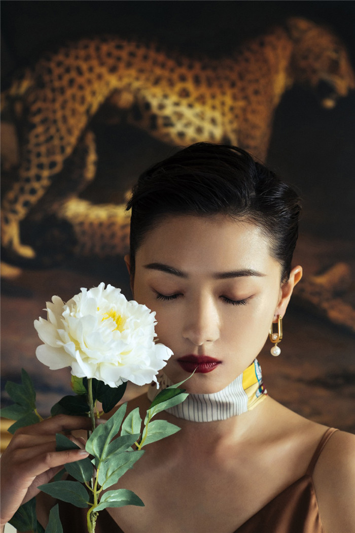 万茜luminous,万茜皮肤怎么样