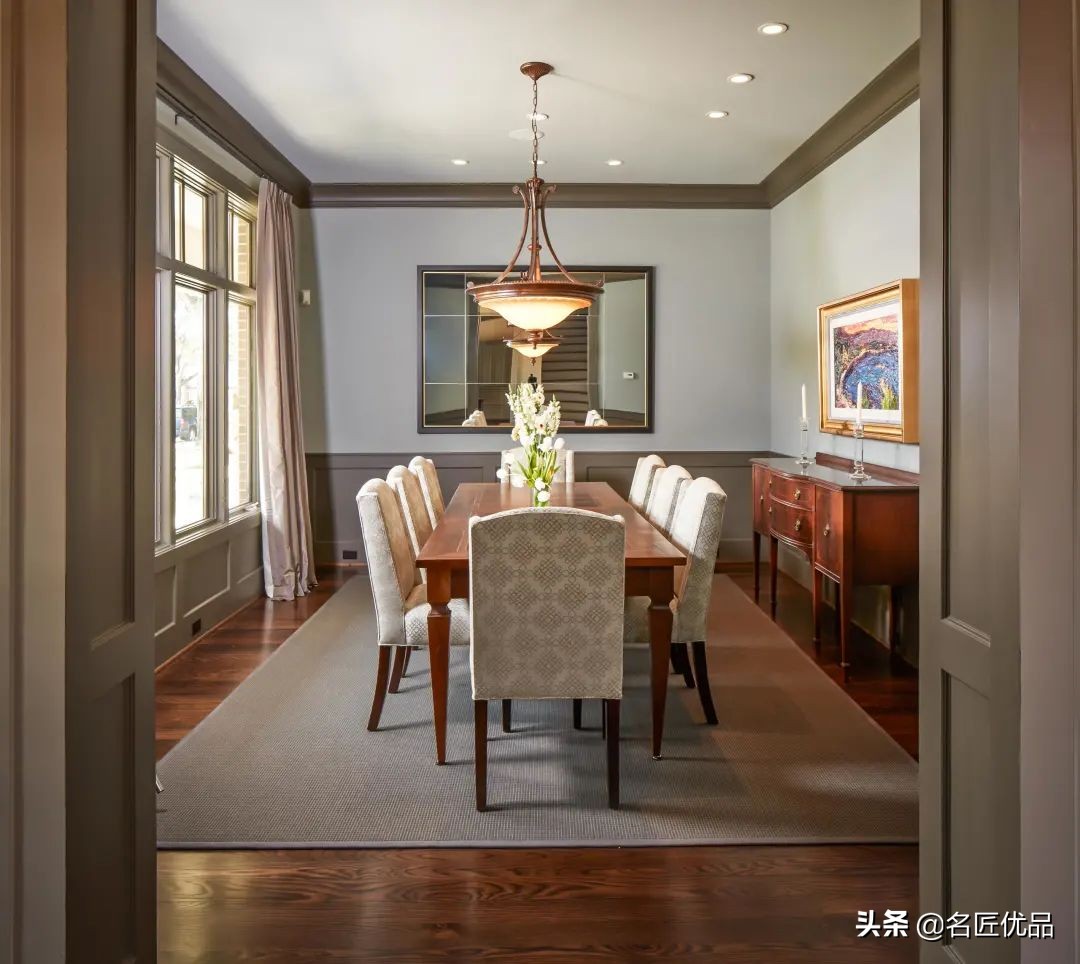 高级灰棕色表现非凡的绅士格调,高级灰棕色成就非凡的高雅格调