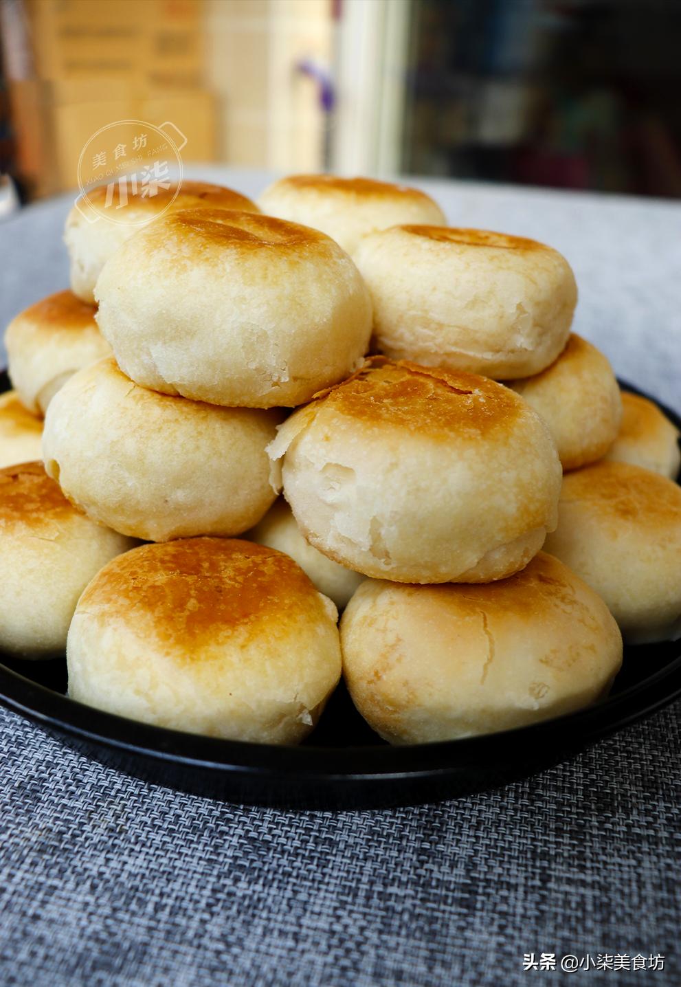 用绿豆做小饼家常配菜的做法,外皮酥软香甜绿豆小饼