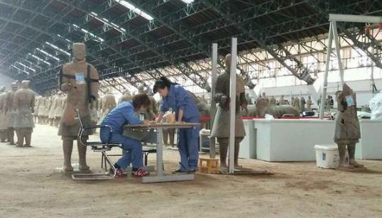 震惊秦始皇修建兵马俑的真正目的,发掘秦始皇兵马俑是真实的吗