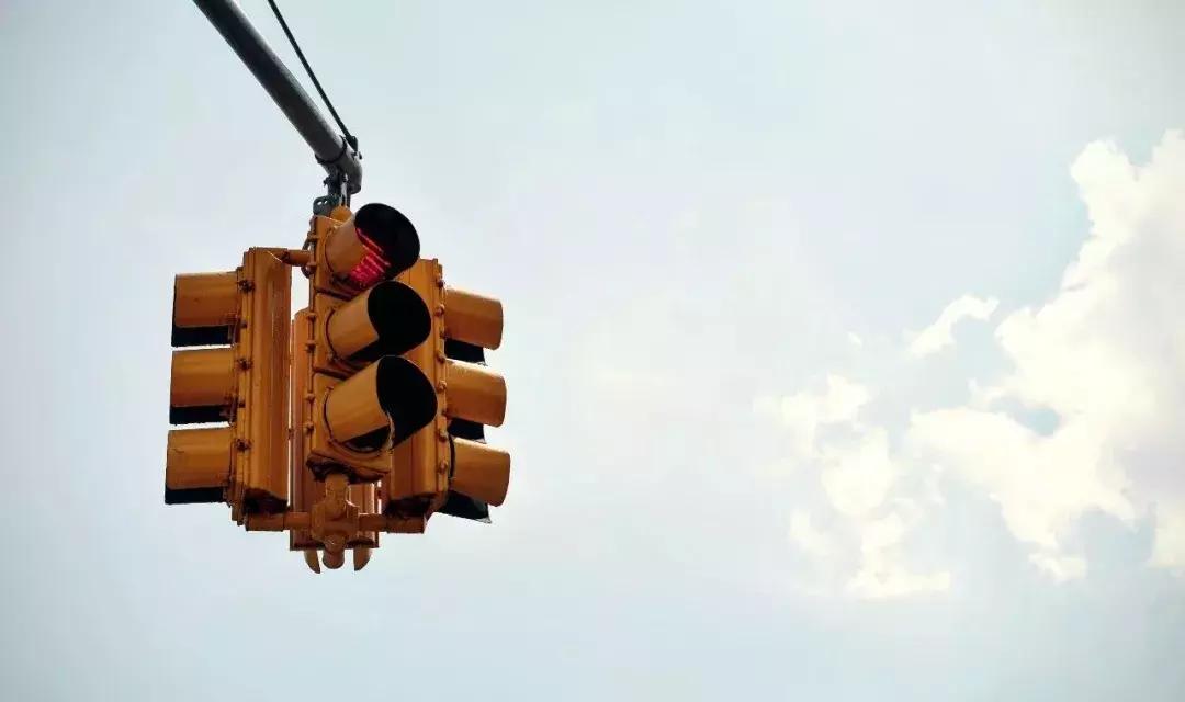 常法法务,法务公司做哪些事情是违法的