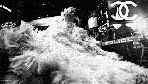 参加婚礼气质大气穿搭,参加婚礼这样穿漂亮大方又气质