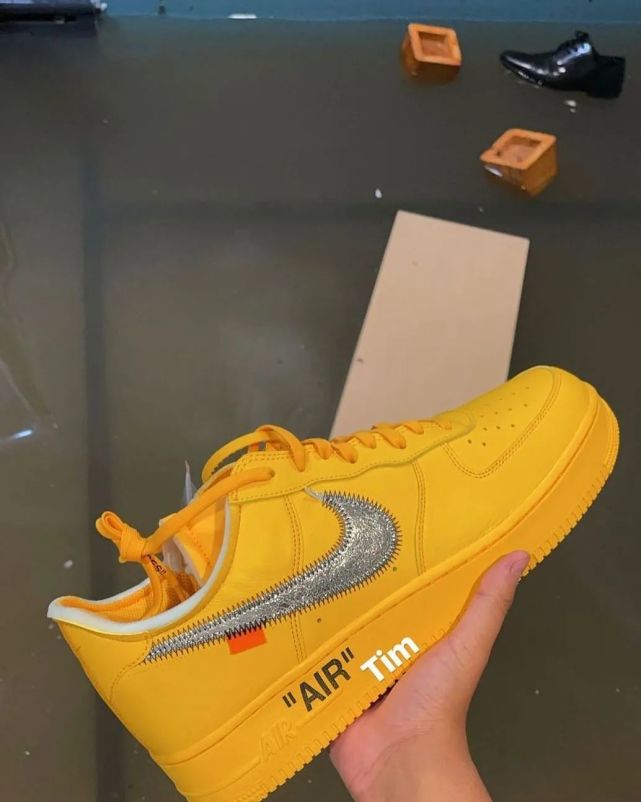 超强暴雨致纽约内涝,纽约大暴雨鞋仓被淹