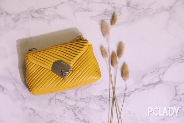 缤纷夏日的主题相关内容,缤纷夏日必备