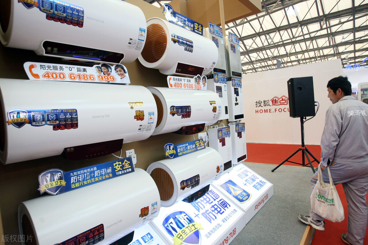 电热水器哪款出热水多,四招教你识别电热水器哪个牌子好