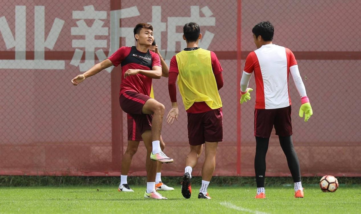 中国最近几年足球最有希望的球员,中国足球未来十年最有希望的球员