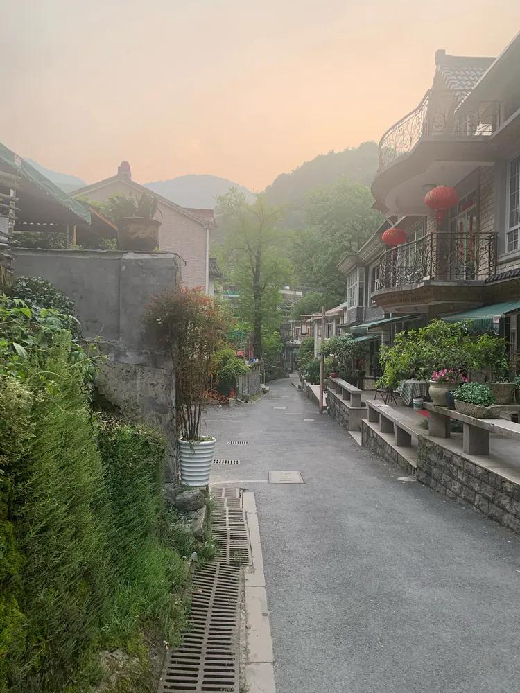 龙井村九溪十八涧徒步最佳路线图,九溪十八涧只有龙井村一个出口吗