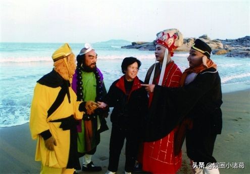 他在86版西游记片酬最高,曾被谢霆锋张卫健打住院,今卖卤肉为生