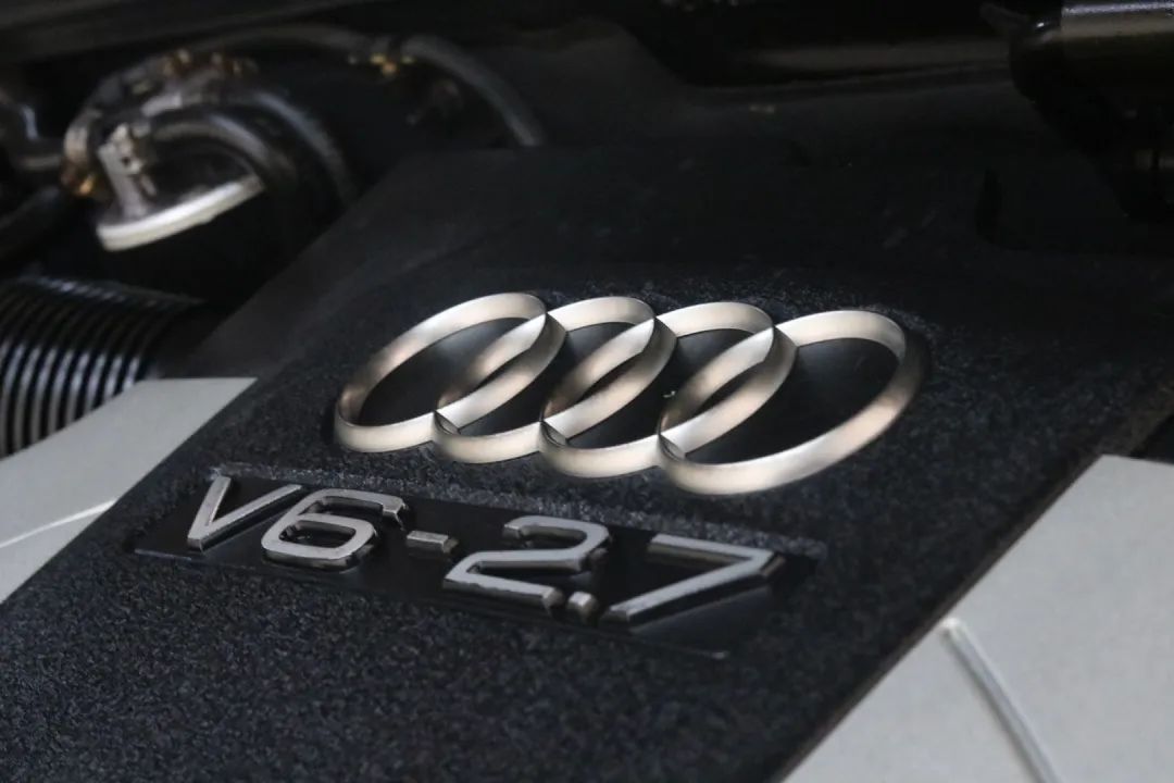 怪兽搞老车：翻新一辆残破生锈的柴油版奥迪A6，翻新后变新车