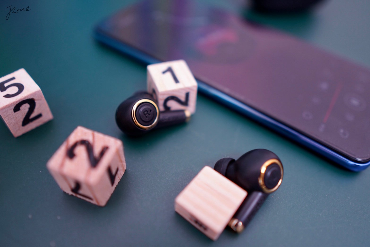 听到想听，Bluedio蓝弦Particle真无线耳机，让音乐更无拘无束