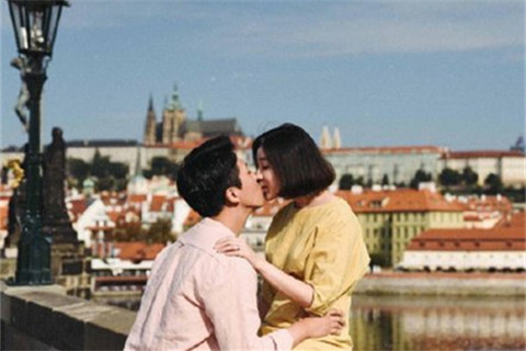 男女朋友交往没有共同话题怎么办,和女友相处长时间后没话题怎么办