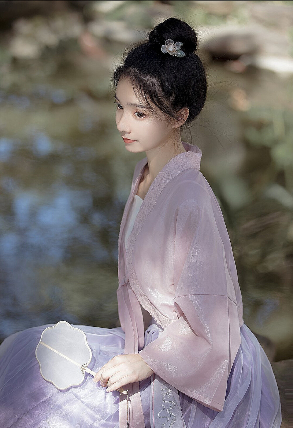 超简单的汉服发型保证可以学得会,适合汉服的发型无需发饰不是刘海