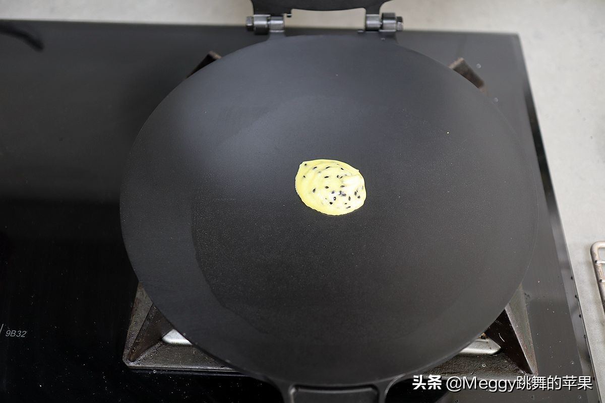 自制蛋酥卷为什么不酥,爱优新生黑芝麻蛋酥卷