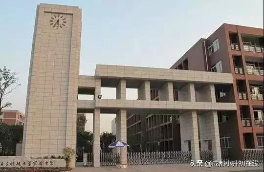 成都市初中必读书目,成都重点中学初中必读书单