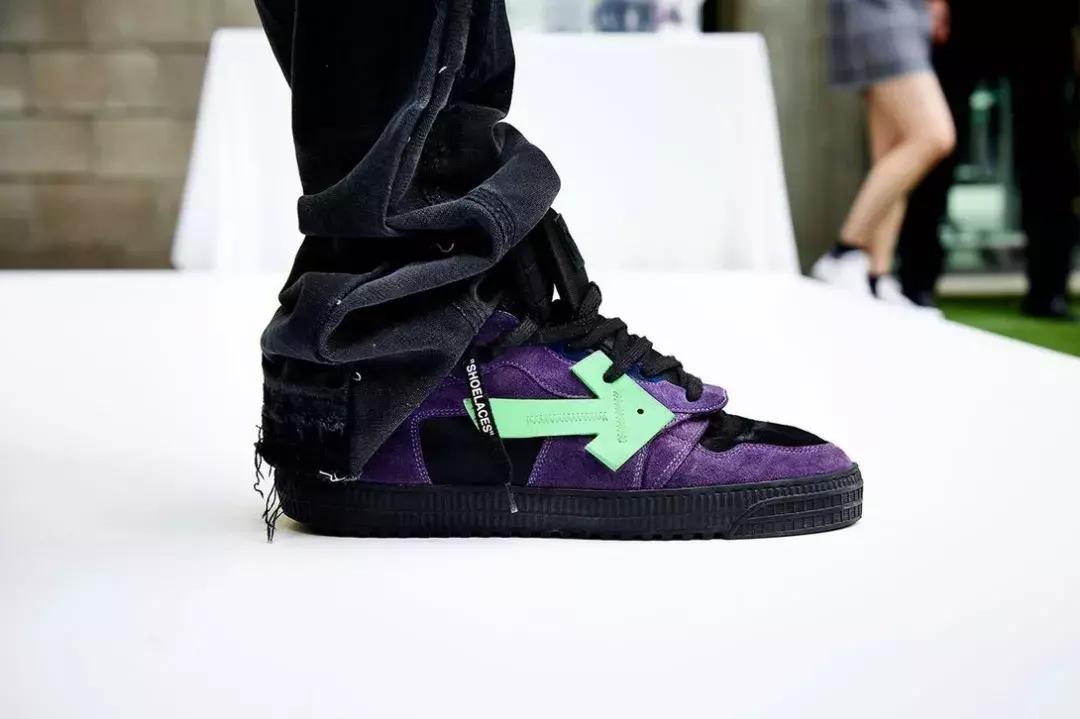 offwhite联名绿2021上半年多少钱,offwhite联名2020