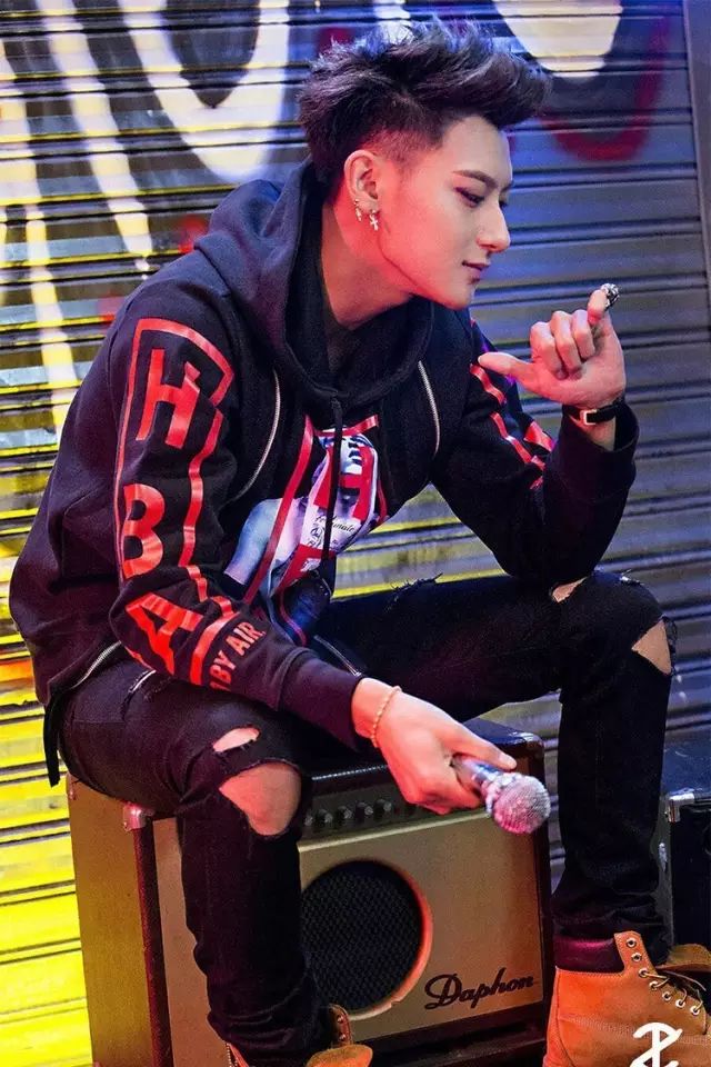 为什么潮牌版型不宽松,为什么潮牌突然不火了