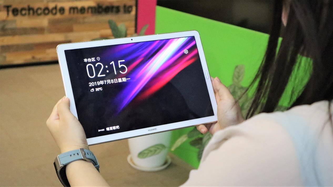 华为平板m6测评视频8.4英寸,如何让华为m6平板性能发挥到极限