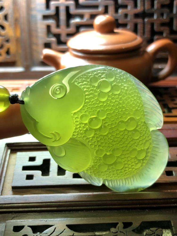 翡翠的前世今生全集,翡翠的前世故事