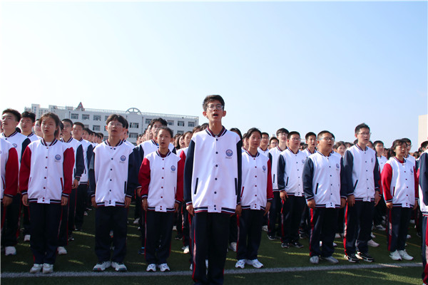 乳山二中元旦晚会,乳山二中2019级军训