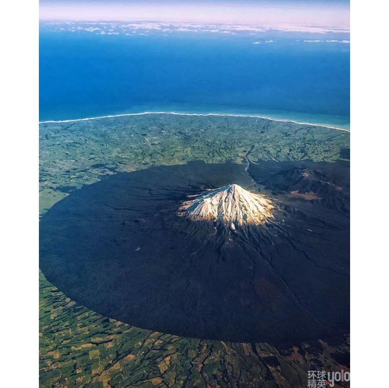 新西兰塔拉纳基山图片,新西兰塔拉纳基山风景区