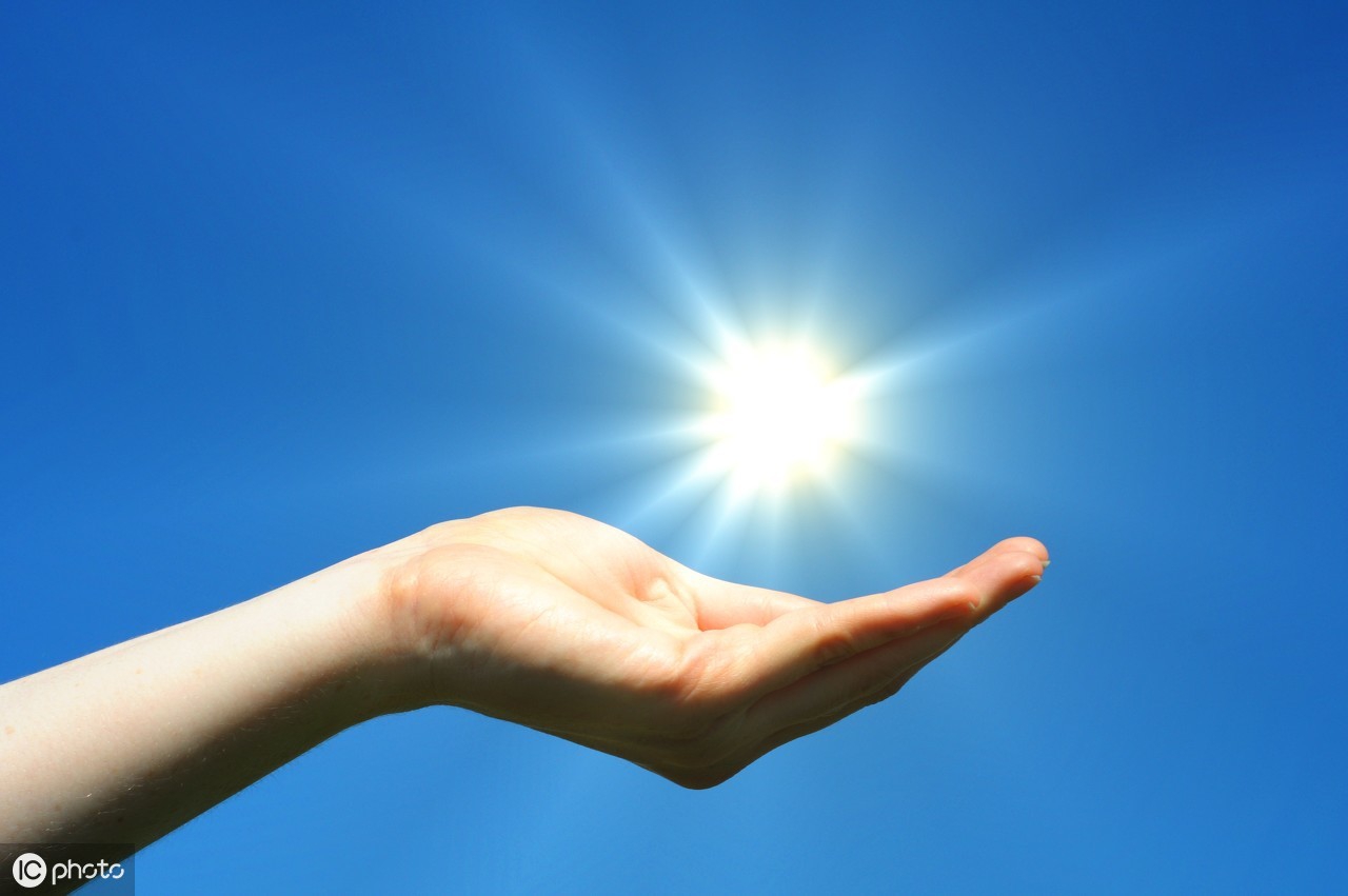 越强大的人越冷静,为什么越强大的人越孤单