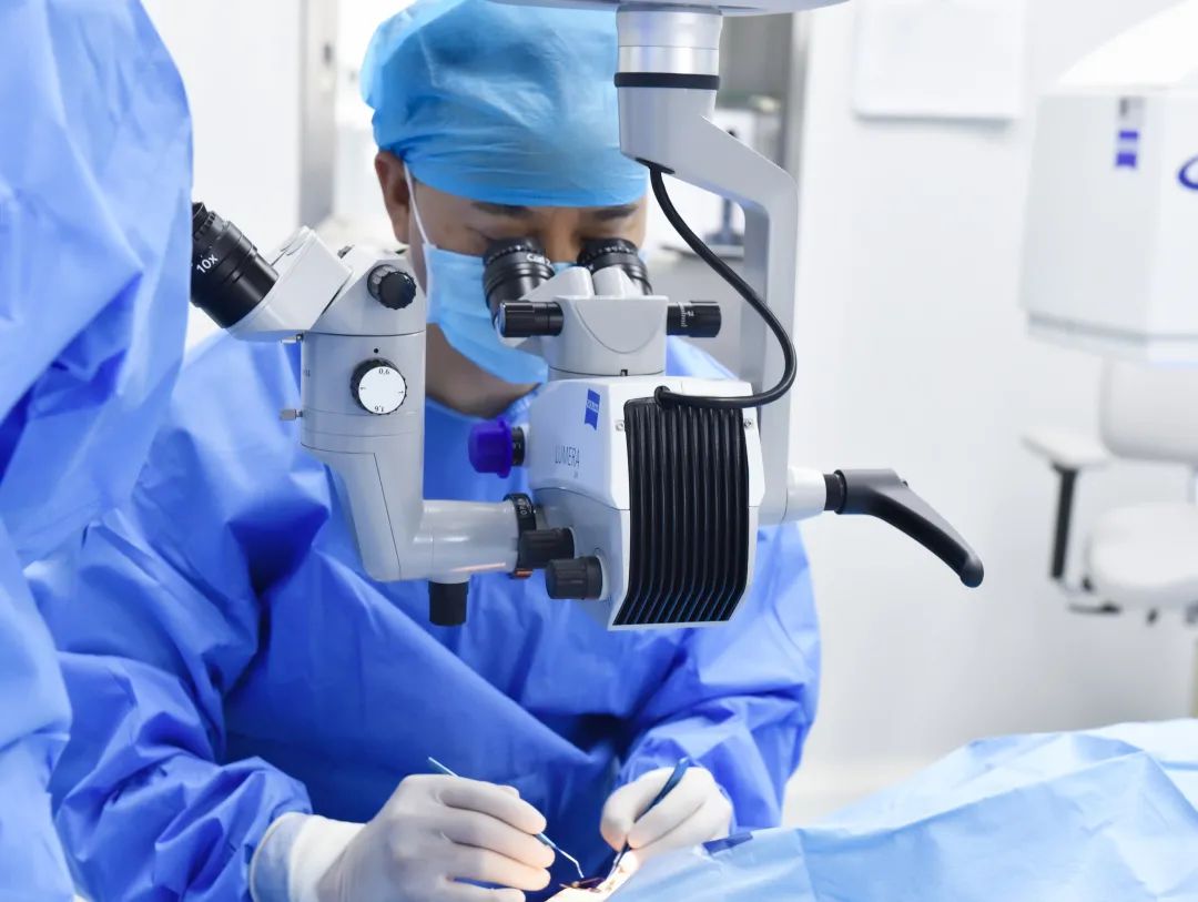 热烈祝贺星辉视光开阳分院盛大开业