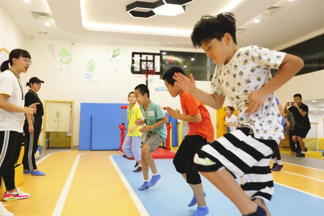 留学生的暑假生活,留学生暑期生活