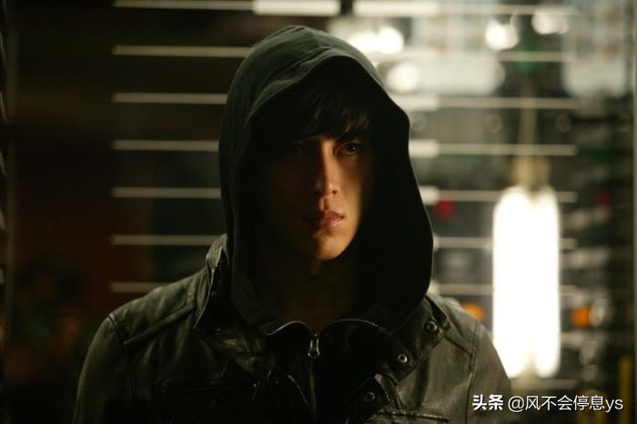 白夜尽头是黑夜,白夜极光开往世界的尽头