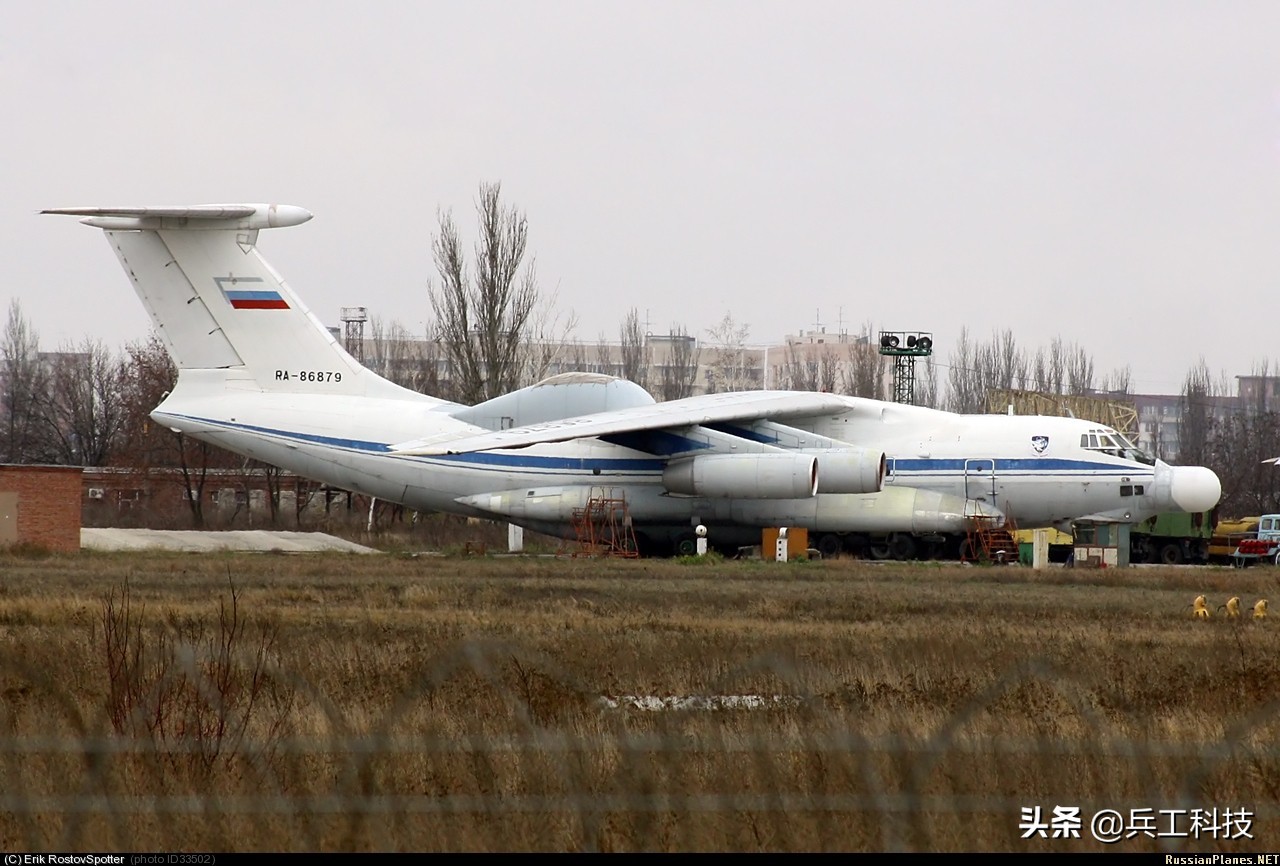 俄将装备新型激光武器,俄罗斯在太空部署激光武器