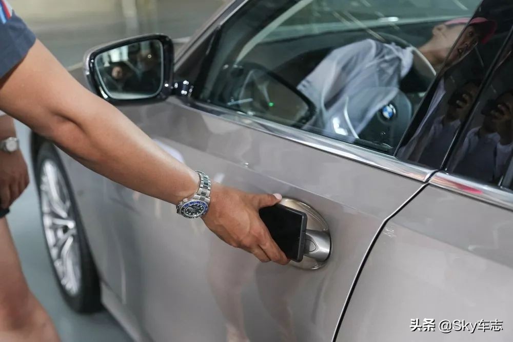 宝马x5nfc钥匙激活教程,用手机nfc可以开锁吗