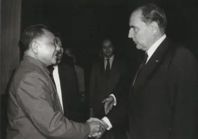 有病的图片表情包,有病的说说