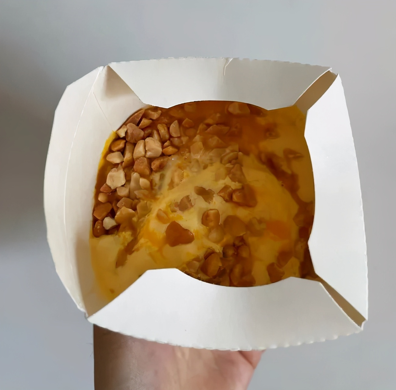 麦当劳酸笋汉堡和肯德基酸笋汉堡,麦当劳酸笋板烧鸡腿堡还会上架嘛