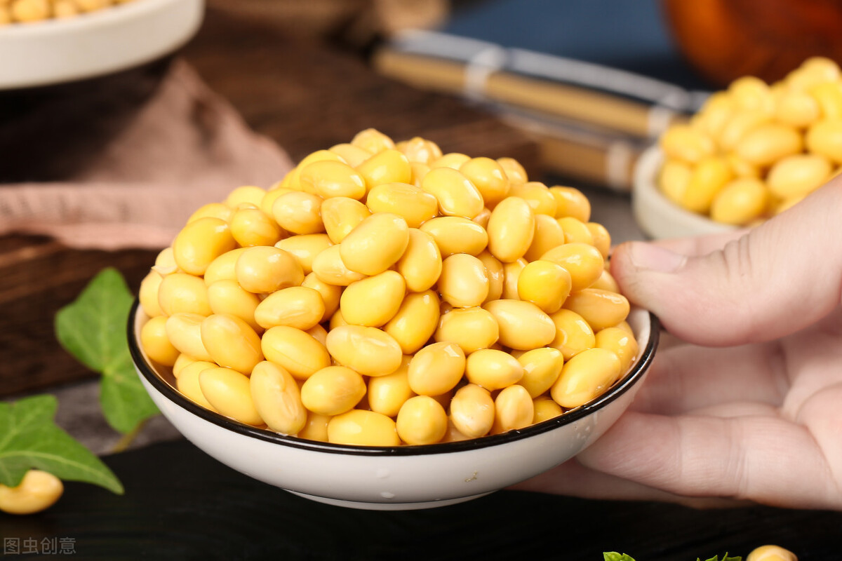 怎么打豆浆才能使豆浆不溢出来,做豆浆的豆浆要泡多长时间