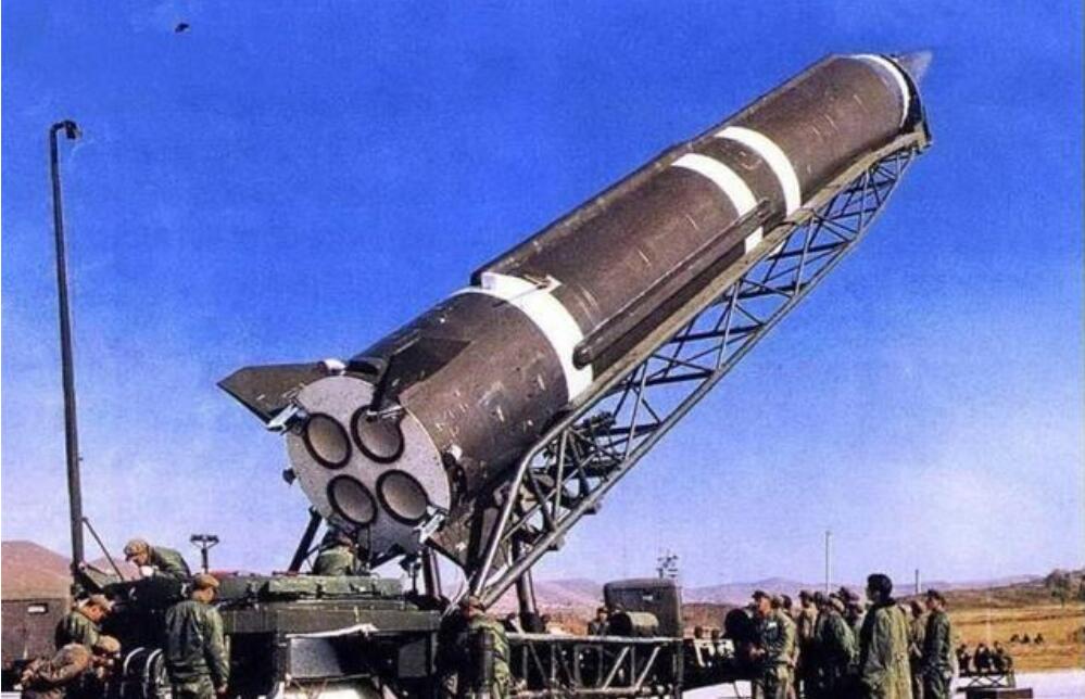 中国向沙特售东风全过程,解密沙特买东风3官方报道