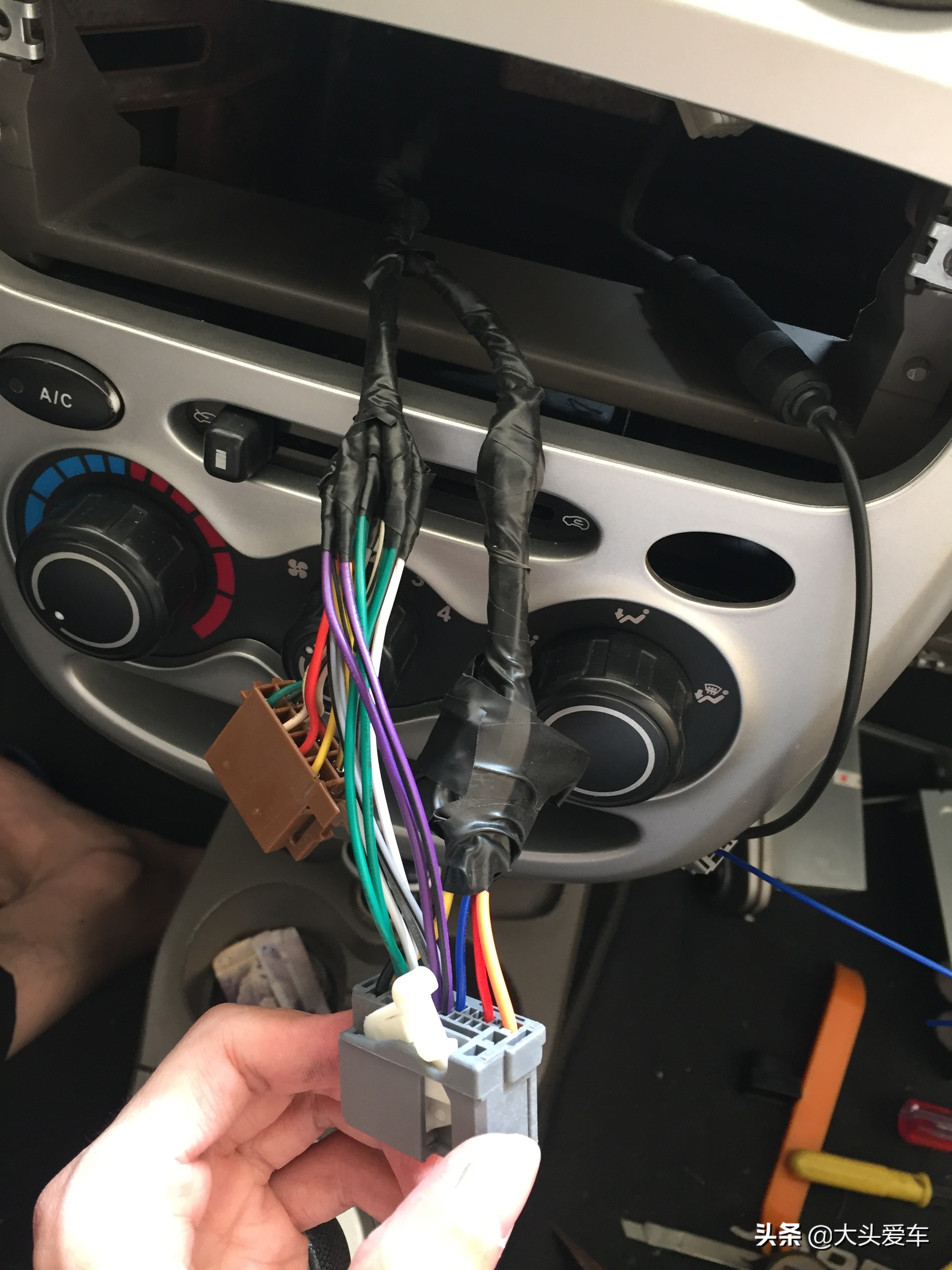 12年奔奔mini换收音机,长安奔奔mini收音机怎么用