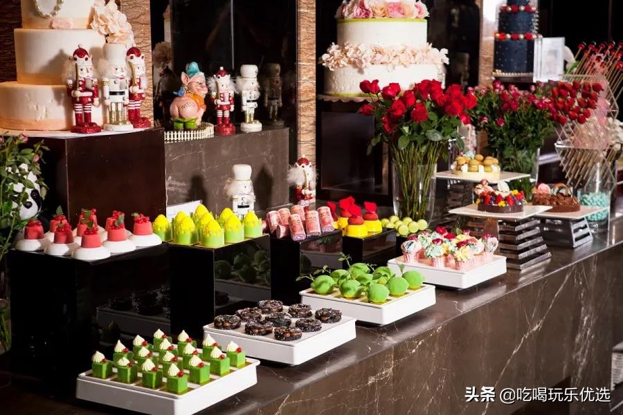 茂名温德姆至尊酒店自助晚餐,深圳温德姆至尊日餐厅