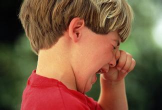 孩子总爱哭父母怎么办,孩子总爱哭老师如何应对