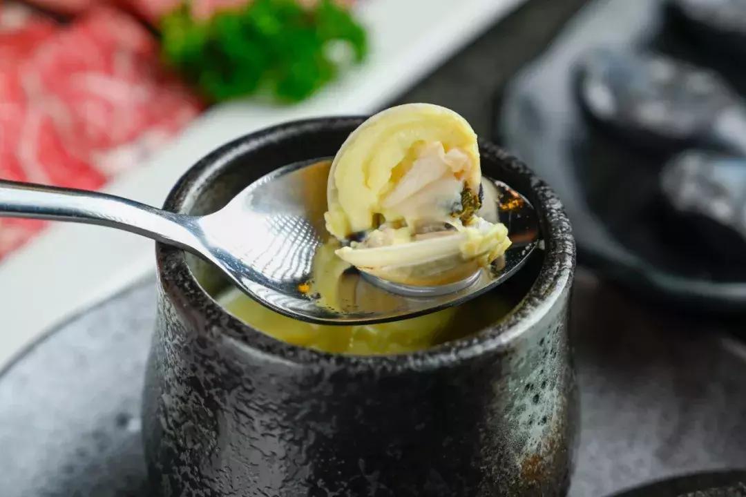 这家烤肉巨头新店开业就“爆店”！现在还能免费吃肉，这也太棒了