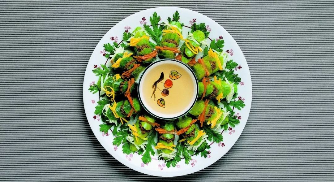 为什么香菜那么臭要叫香菜啊,香菜是香的还是苦的