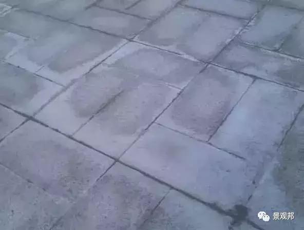 室外地面石材泛碱怎么办,石材泛碱怎么清理