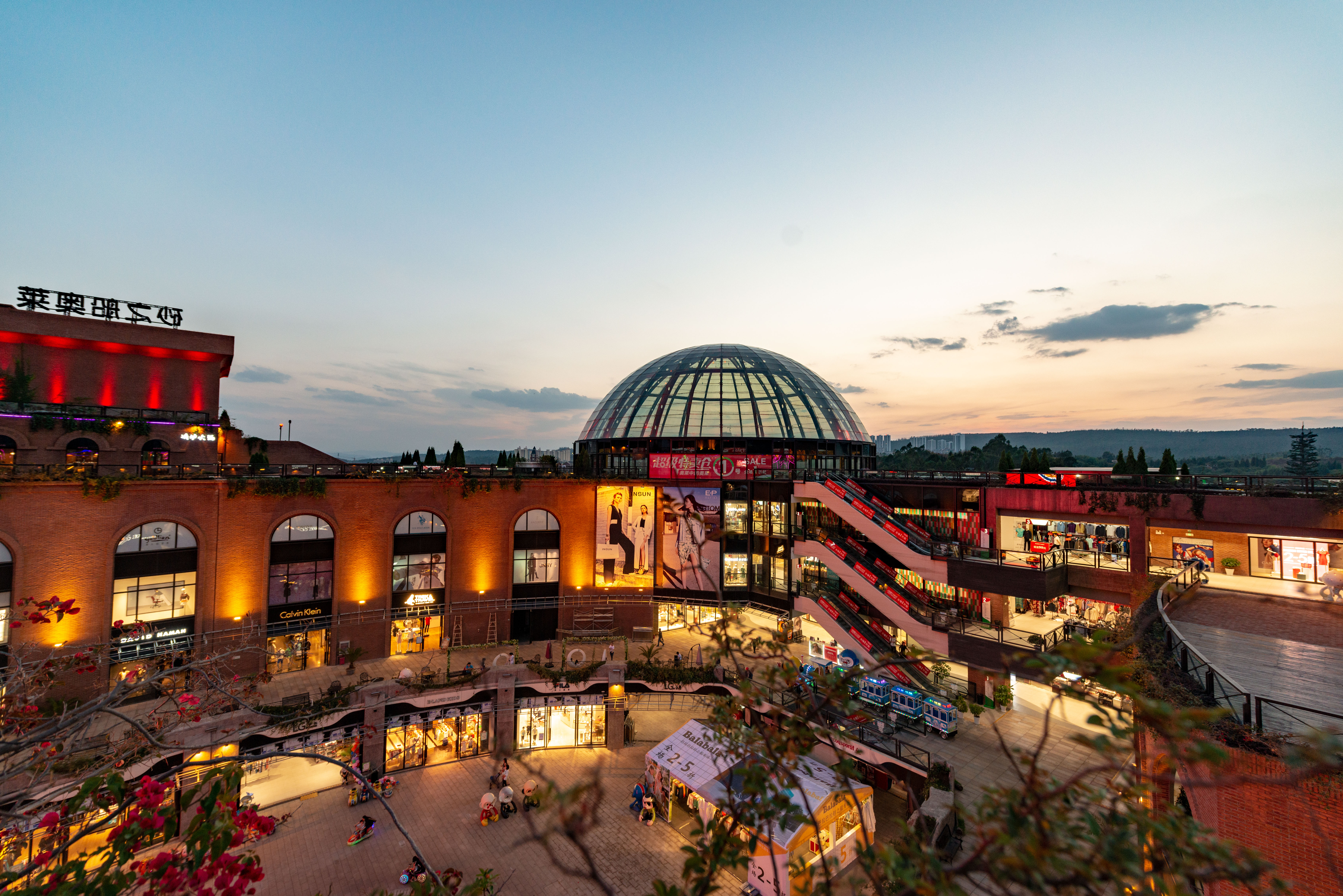 昆明砂之船奥特莱斯五一活动,砂之船昆明奥莱趣玩五一