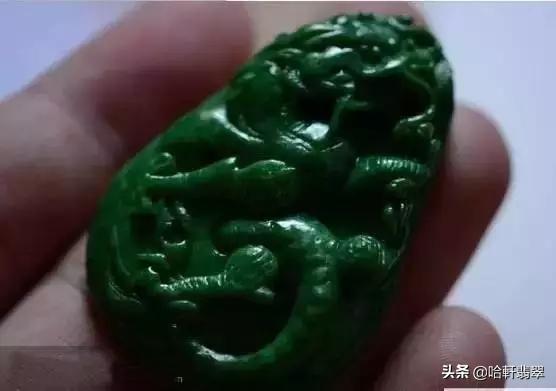 如何轻松分辨翡翠中的“小鲜肉”和“老腊肉”？